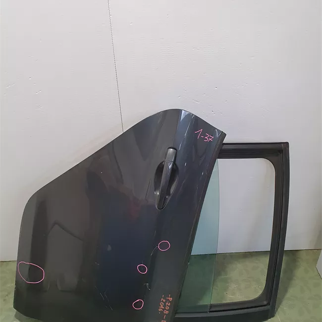 Porta posteriore destra