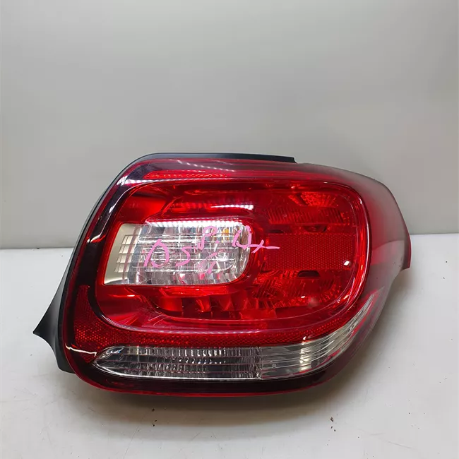 Fanale posteriore destro