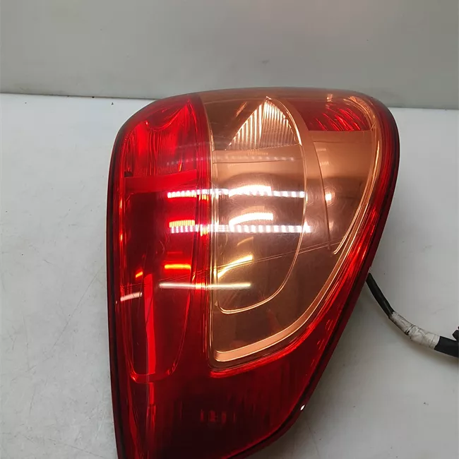 Fanale posteriore sinistro