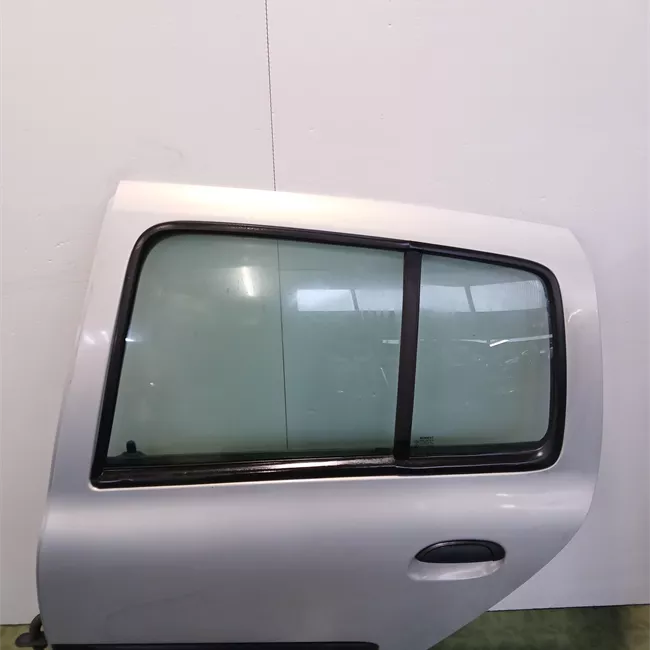 Porta posteriore sinistra