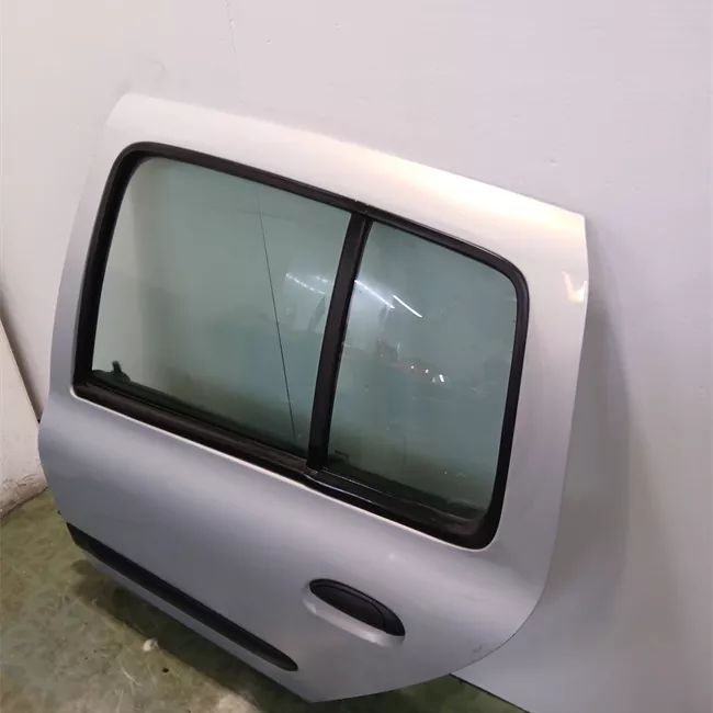 Porta posteriore sinistra