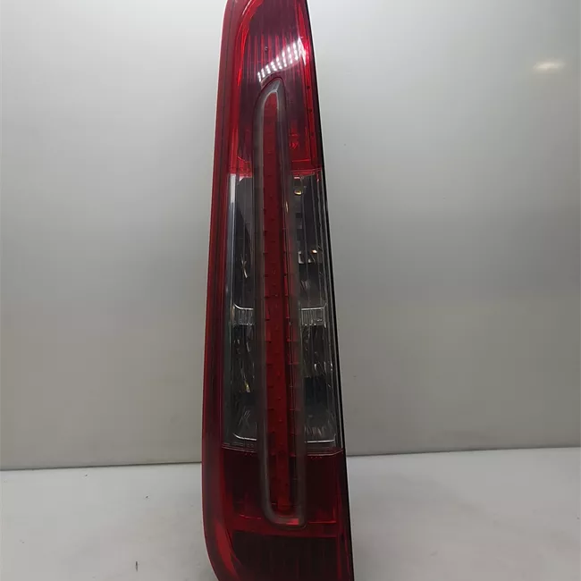 Fanale posteriore sinistro