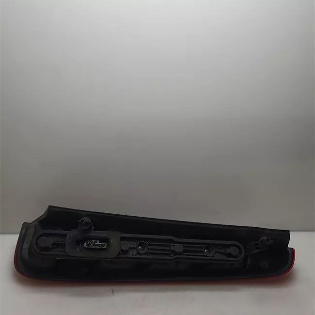 Fanale posteriore sinistro