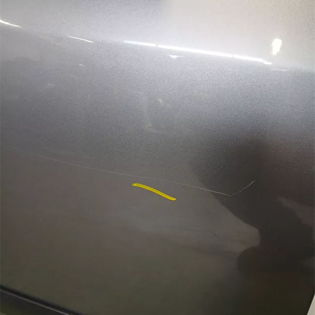 Porta anteriore destra