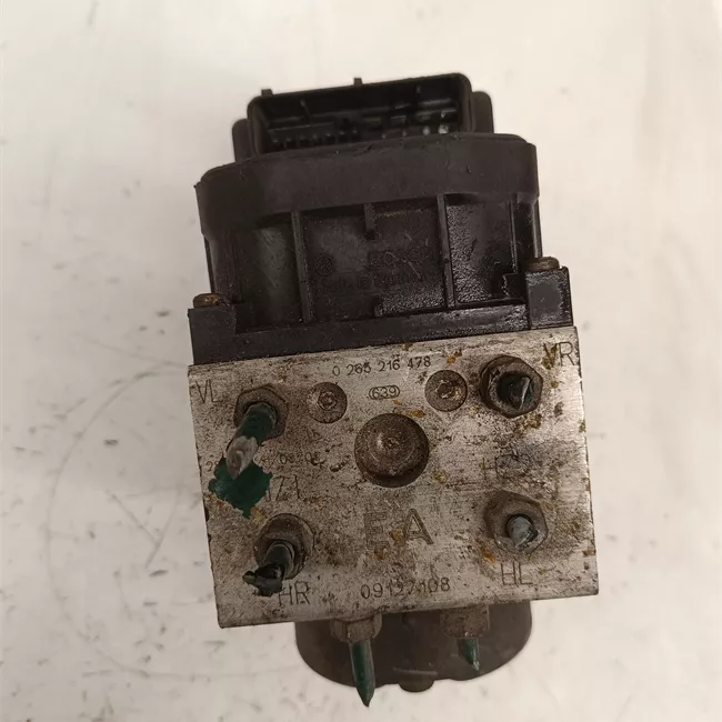 Aggregato ABS freni a tamburo posteriore