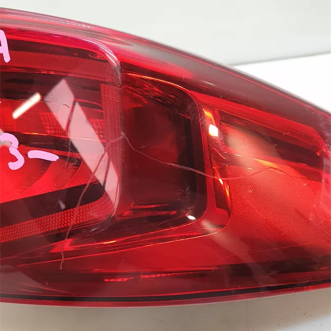 Fanale posteriore parte esterno destro Led