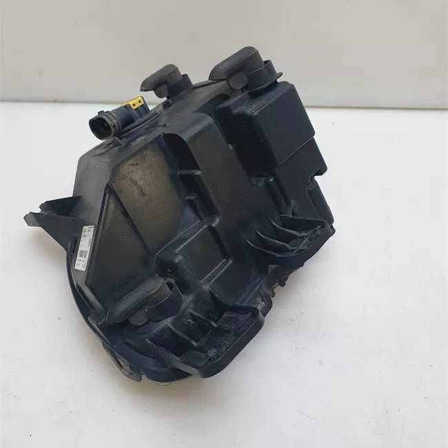 Proiettore fendinebbia sinistro