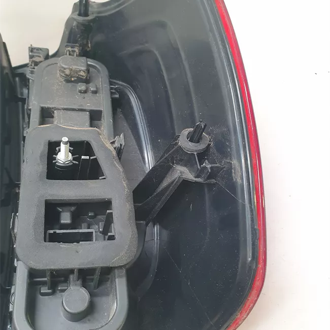 Fanale posteriore sinistro