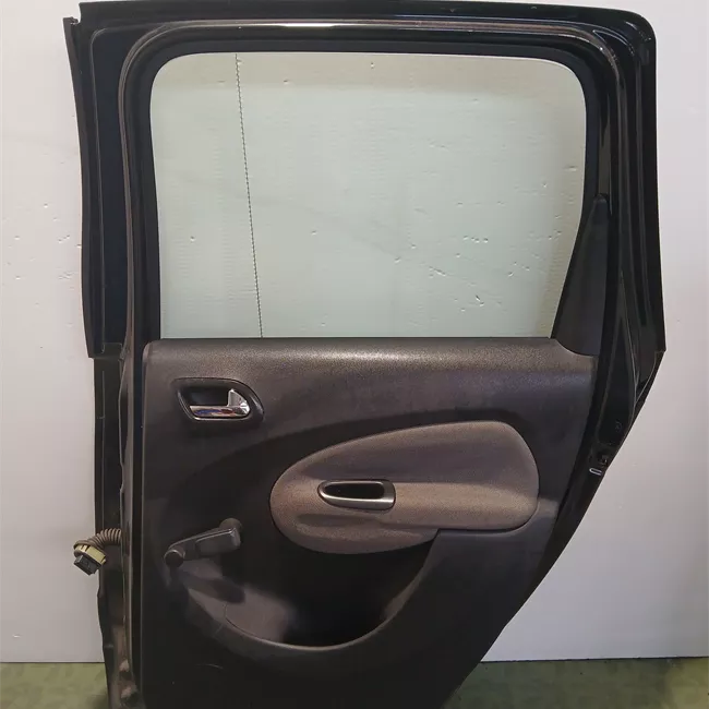 Porta posteriore destra