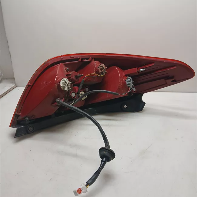 Fanale posteriore destro completo