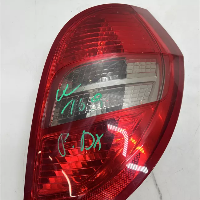 Fanale posteriore destro Avantgarde