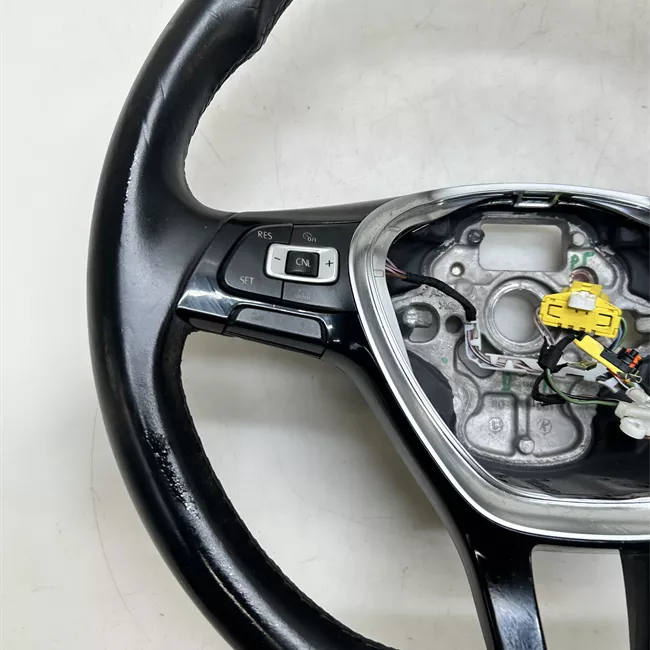 Volante Pelle multifunzione con regolazione velocità nero