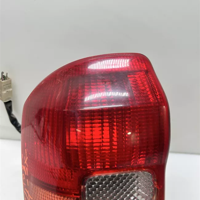 Fanale posteriore sinistro