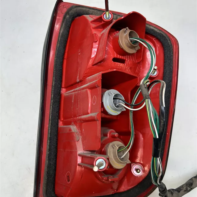 Fanale posteriore sinistro