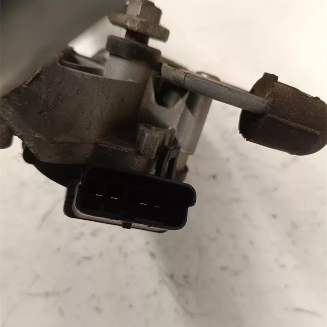 Meccanismo tergiparabrezza con motorino