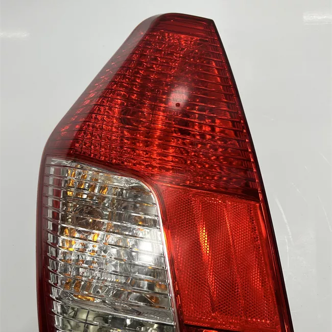 Fanale posteriore sinistro