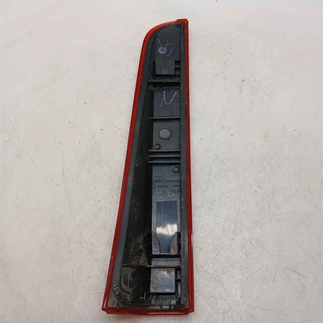 Fanale posteriore parte superiore destro