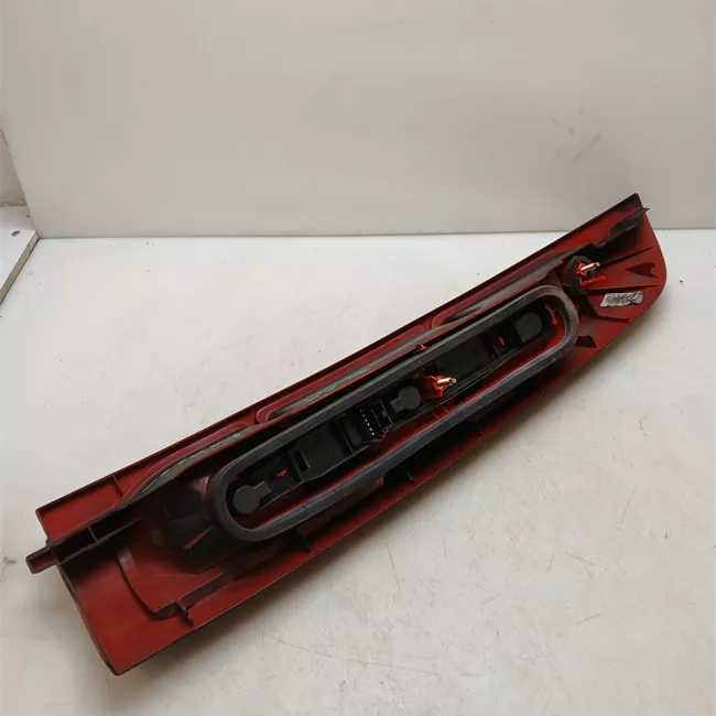 Fanale posteriore sinistro Portello