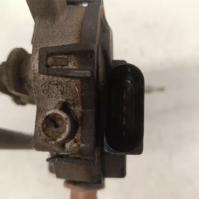 Meccanismo tergiparabrezza con motorino