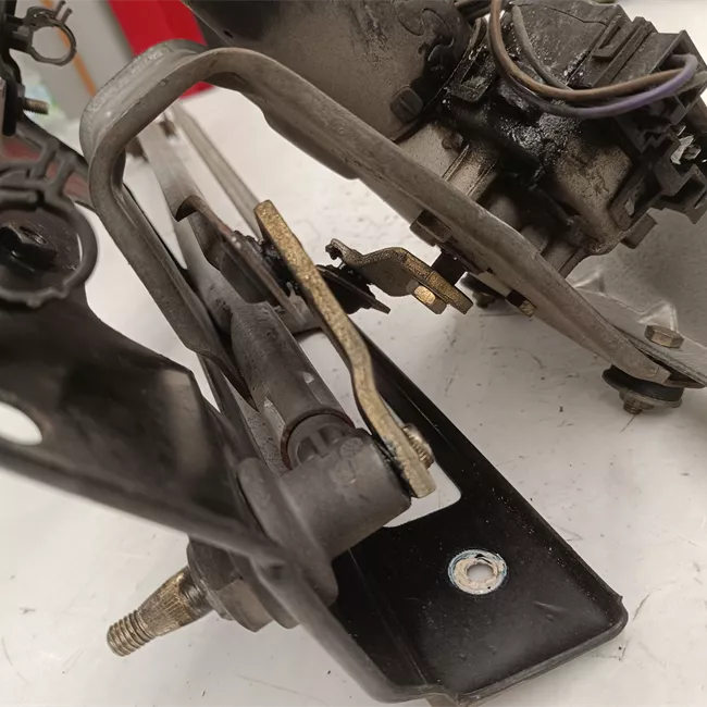 Motorino tergiparabrezza rotazionale ione