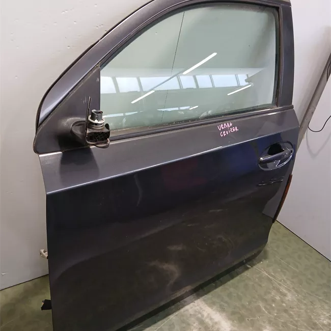 Porta anteriore sinistra