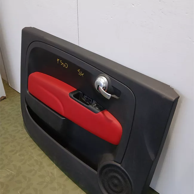 Pannello interno porta anteriore sinistro Pelle rosso