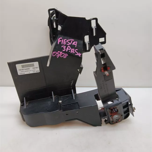 Serratura porta anteriore sinistra