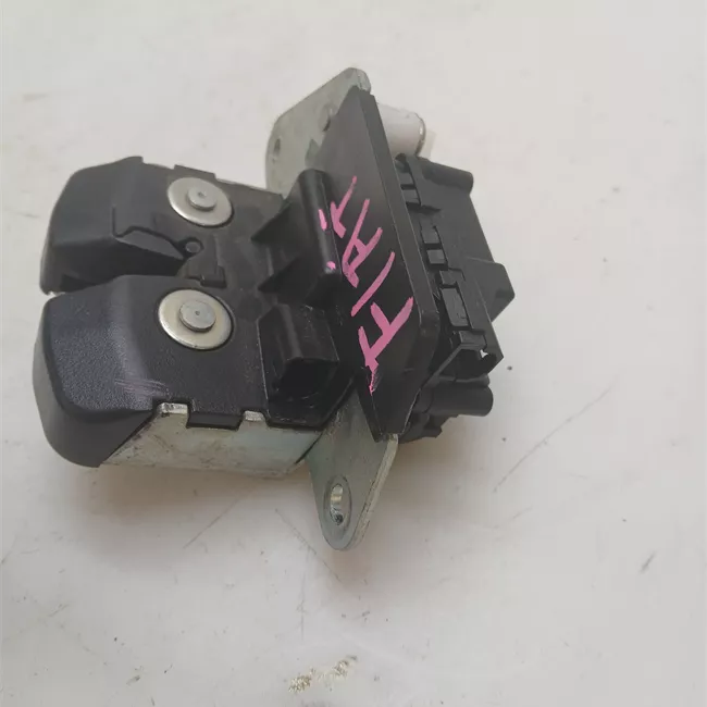 Serratura portello posteriore