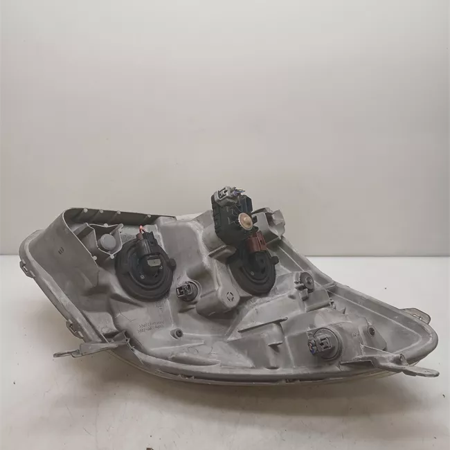 Proiettore sinistro 05-07<