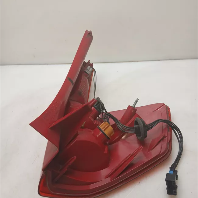 Fanale posteriore sinistro