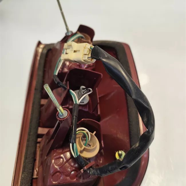 Fanale posteriore sinistro