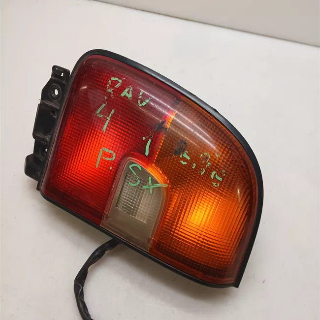 Fanale posteriore sinistro