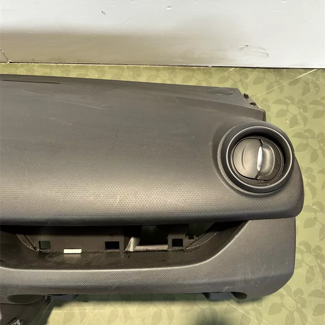 Cruscotto con personalizzazione tipo A03