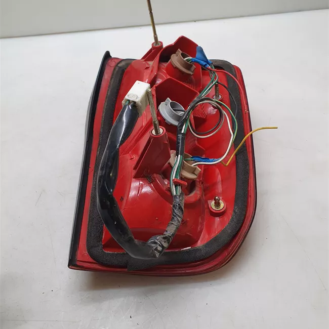 Fanale posteriore sinistro