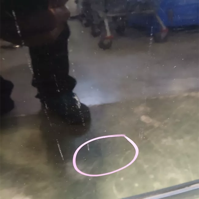 Porta anteriore sinistra con sede modanatura