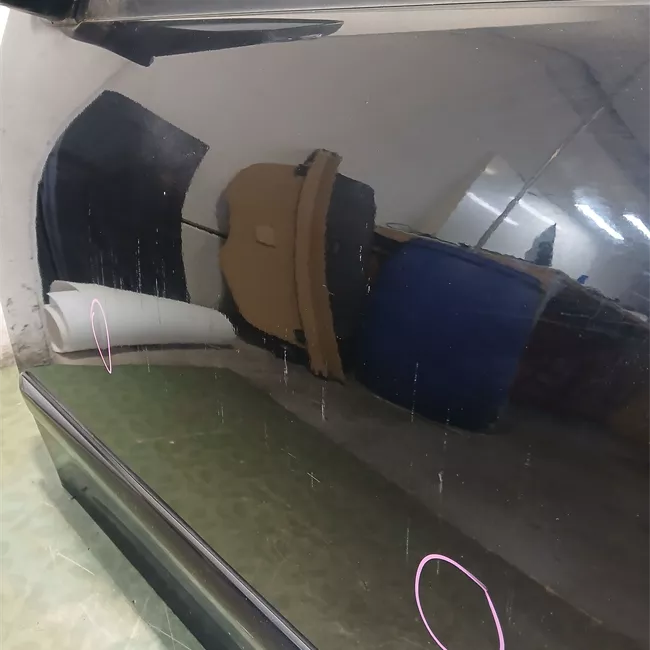 Porta anteriore sinistra con sede modanatura