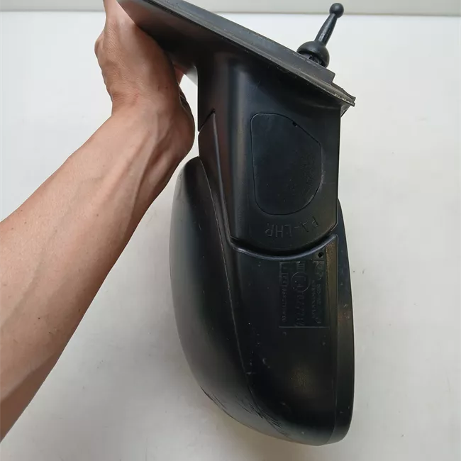 Retrovisore esterno destro nero