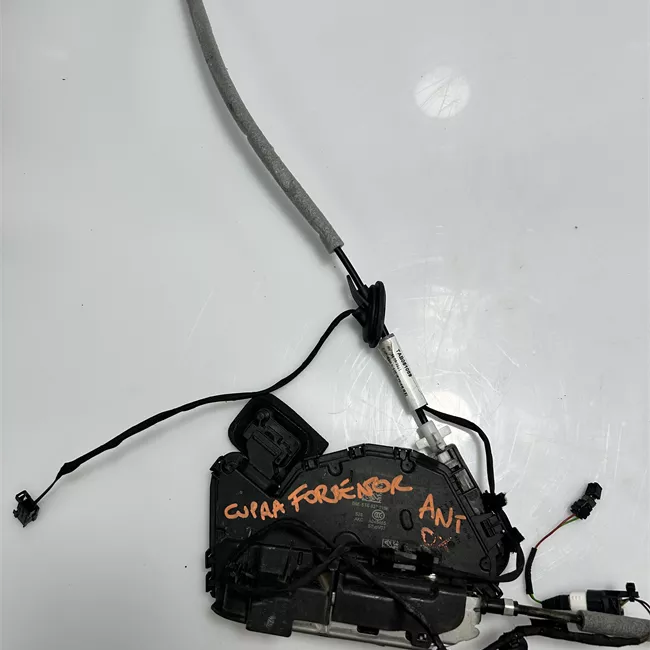 Serratura porta anteriore destra