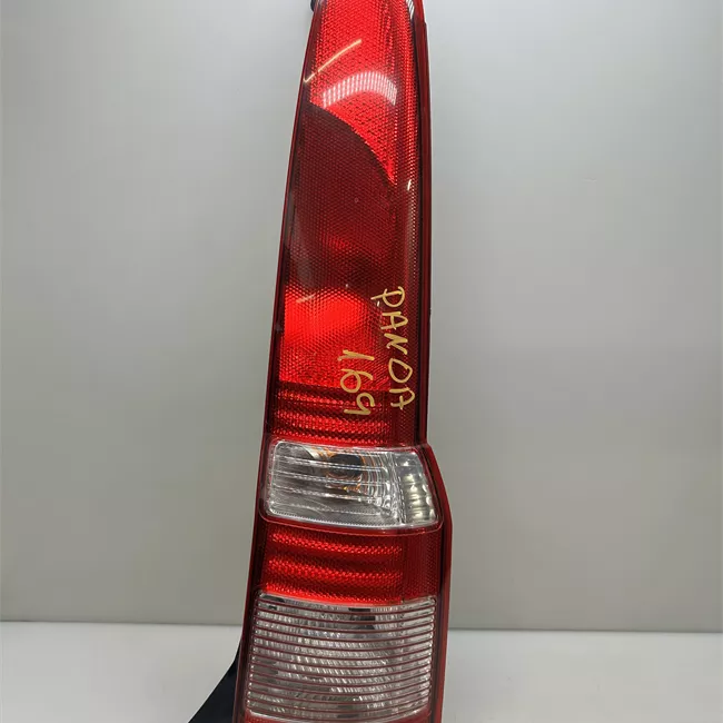 Fanale posteriore destro 11/04>