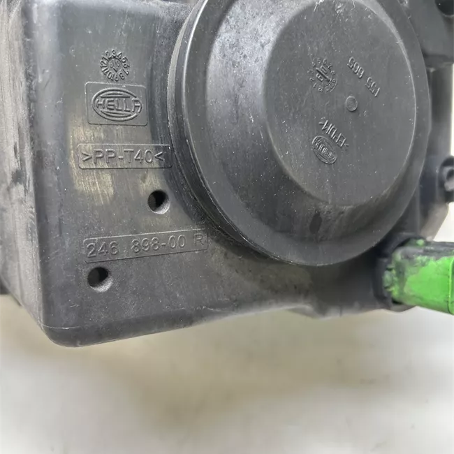 Proiettore destro Ambra