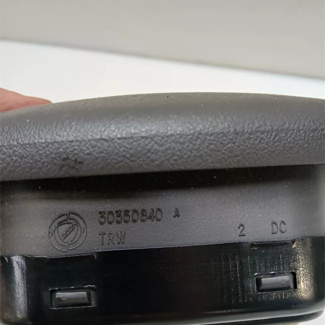 Dispositivo airbag lato guida