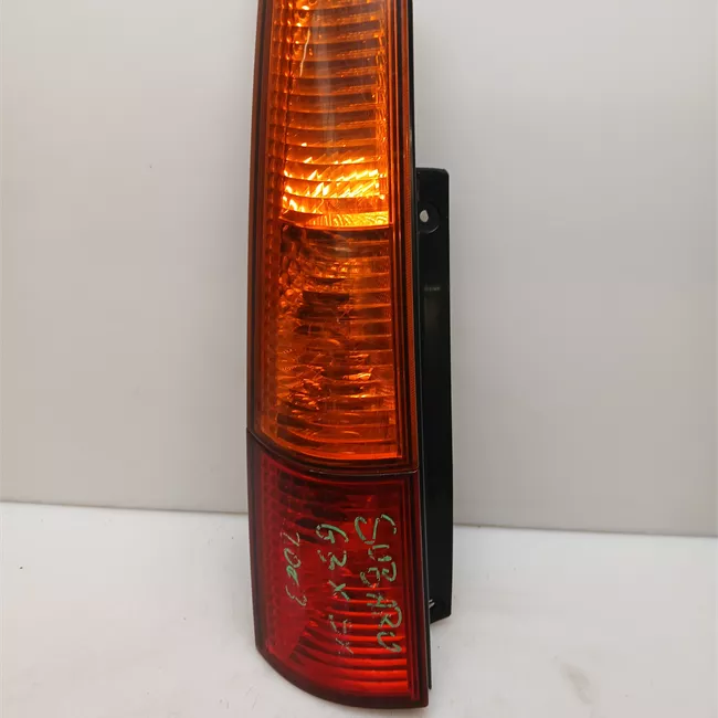 Fanale posteriore sinistro