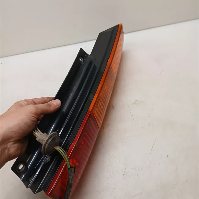 Fanale posteriore destro