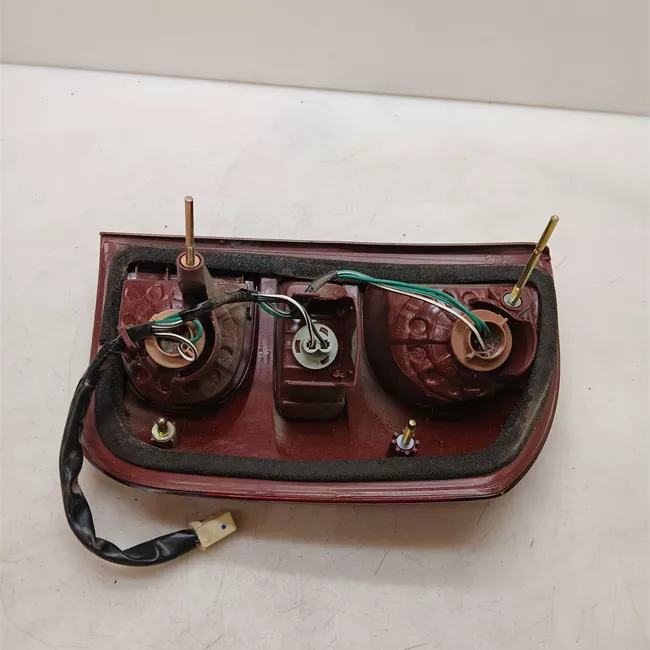 Fanale posteriore sinistro