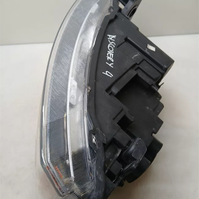 Proiettore destro con regolazione manuale