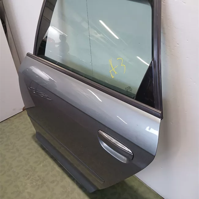 Porta posteriore sinistra