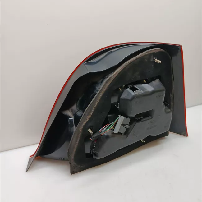 Fanale posteriore sinistro