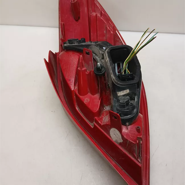 Fanale posteriore sinistro