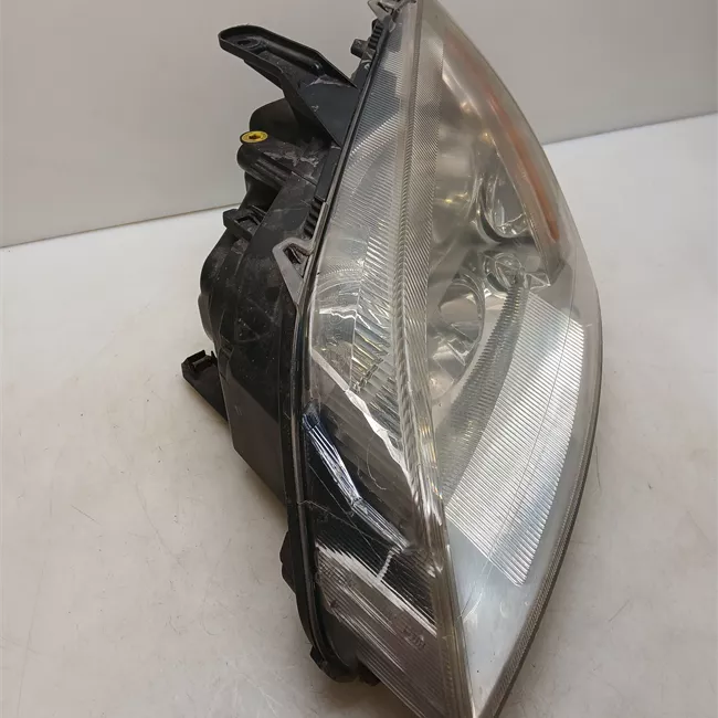 Proiettore sinistro con indicatore lat direz con cornice