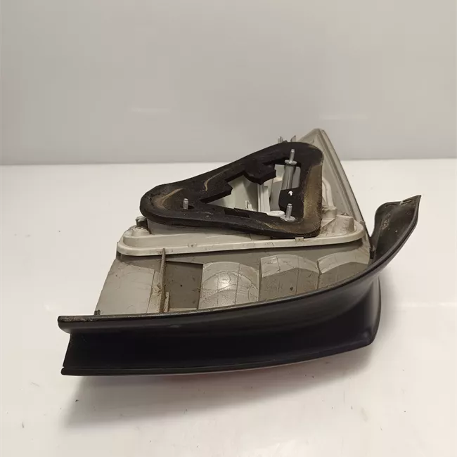 Fanale posteriore destro